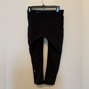 Lululemon cropped leggings size 6